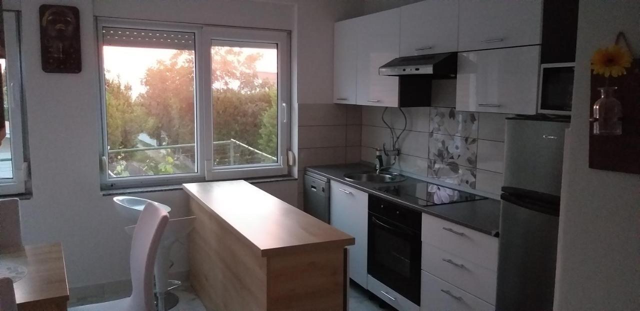 Apartman Zvoncica Vrsi Kültér fotó