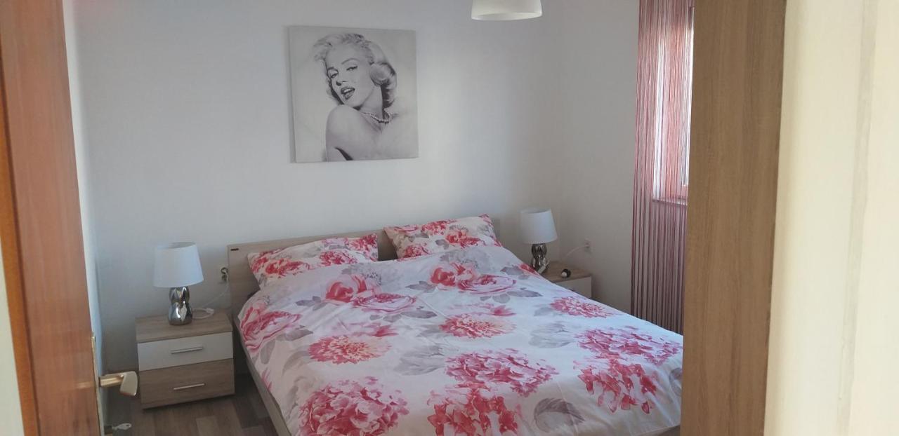 Apartman Zvoncica Vrsi Kültér fotó